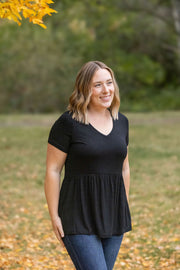 WAREHOUSE Sarah Ruffle Short Sleeve - Black | Women's Top