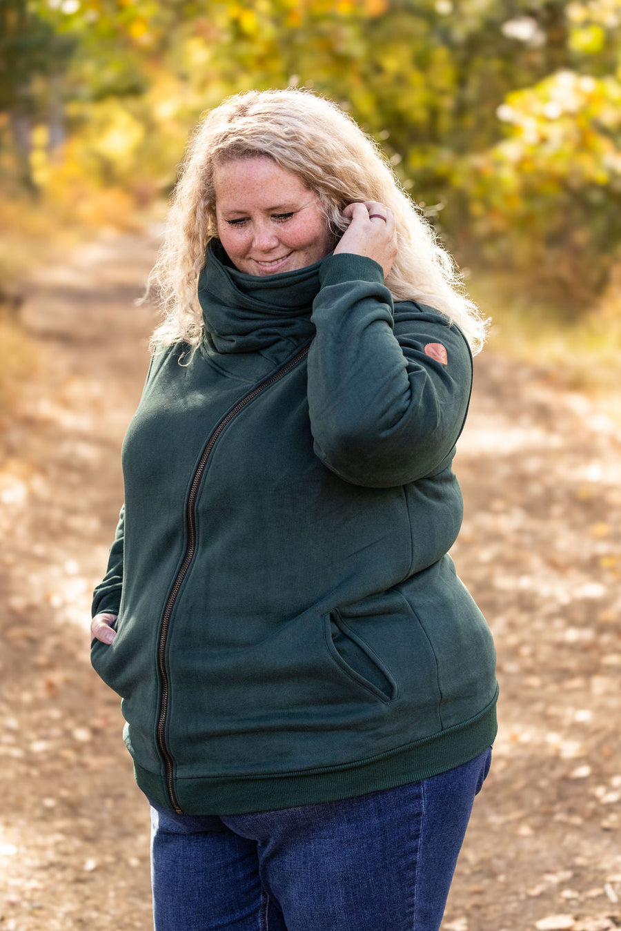 WAREHOUSE Quinn ZipUp Cowl - Evergreen