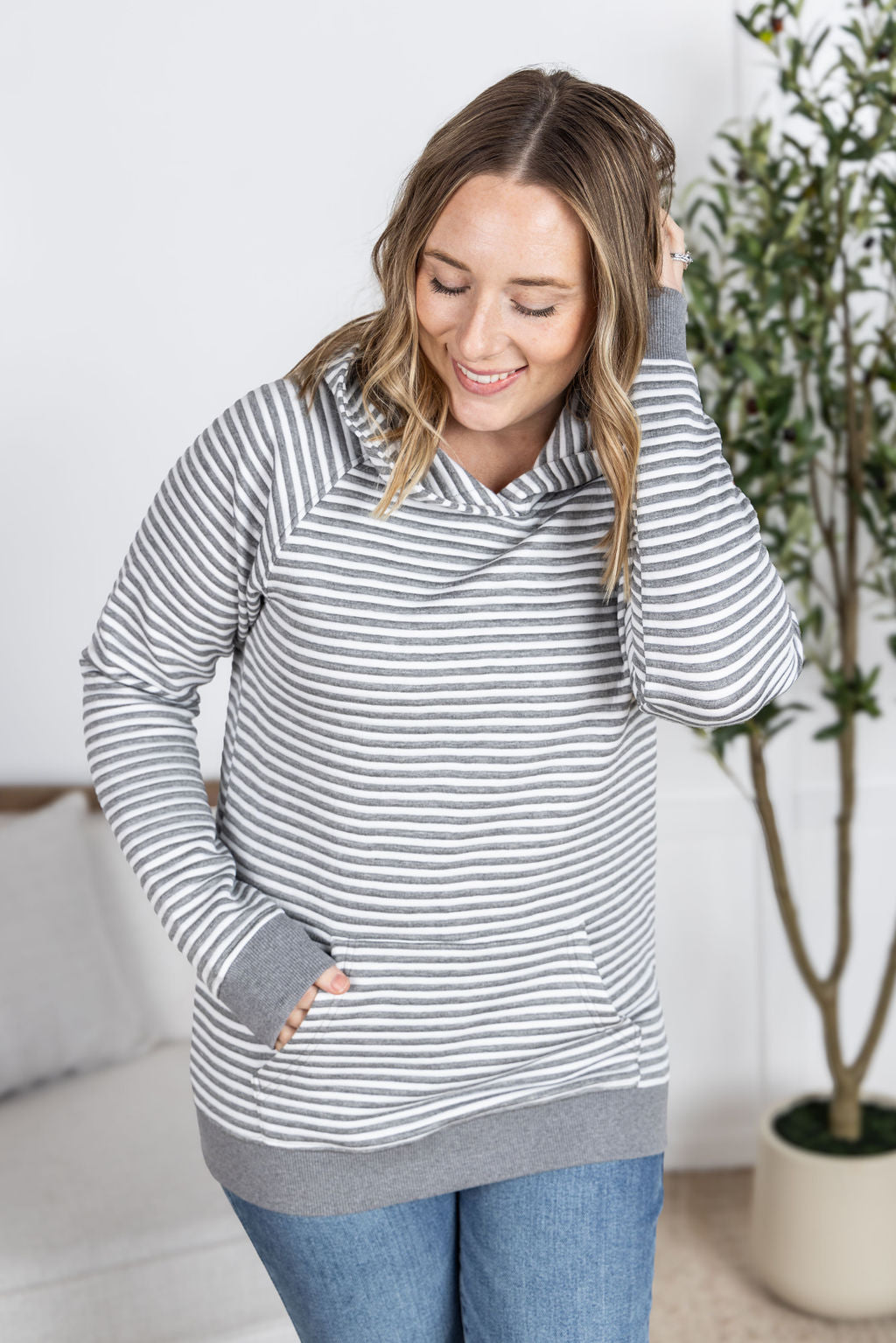 WAREHOUSE Tatum Textured Pullover Hoodie - Charcoal Stripes