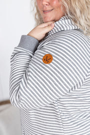 WAREHOUSE Tatum Textured Pullover Hoodie - Charcoal Stripes