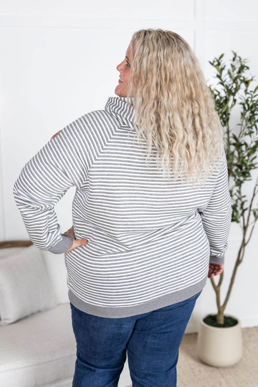 WAREHOUSE Tatum Textured Pullover Hoodie - Charcoal Stripes