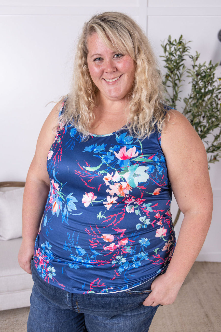 WAREHOUSE Luxe Crew Tank - Navy Floral Bliss