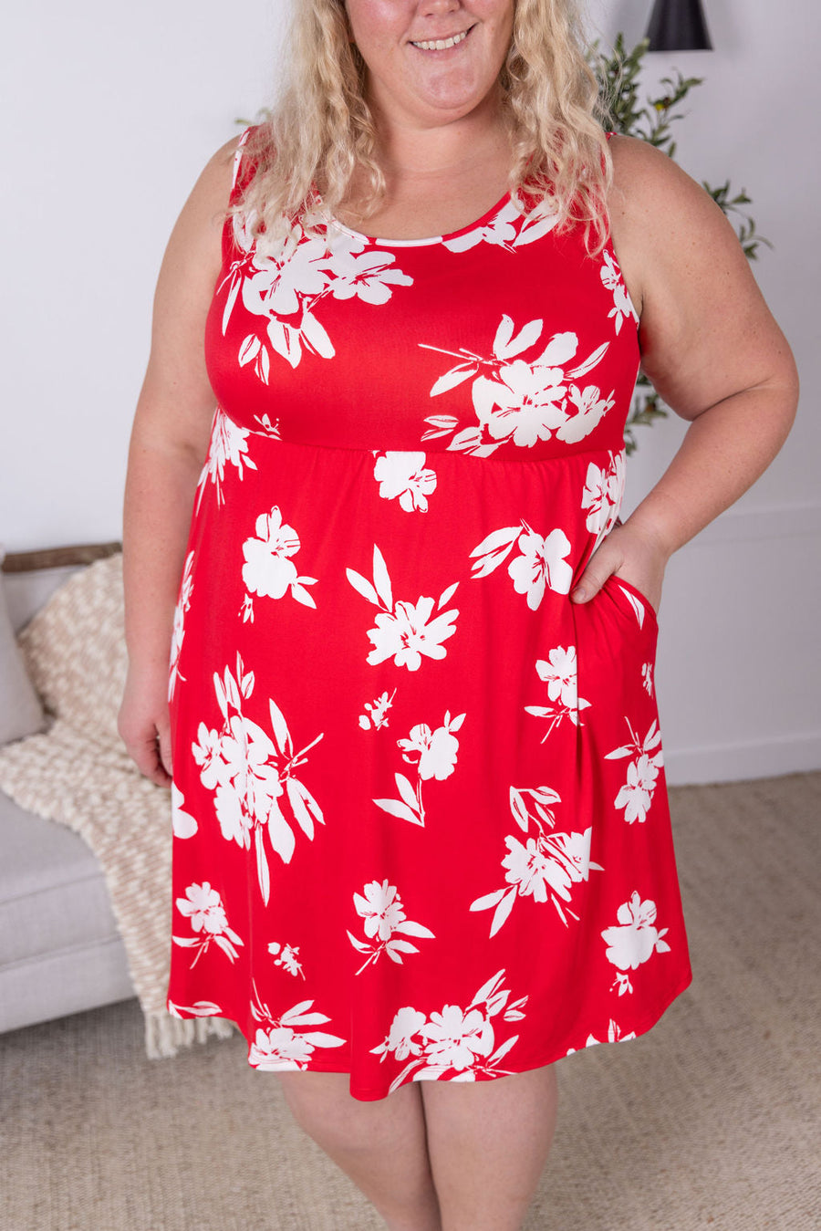 WAREHOUSE Kelsey Tank Dress - Red Floral