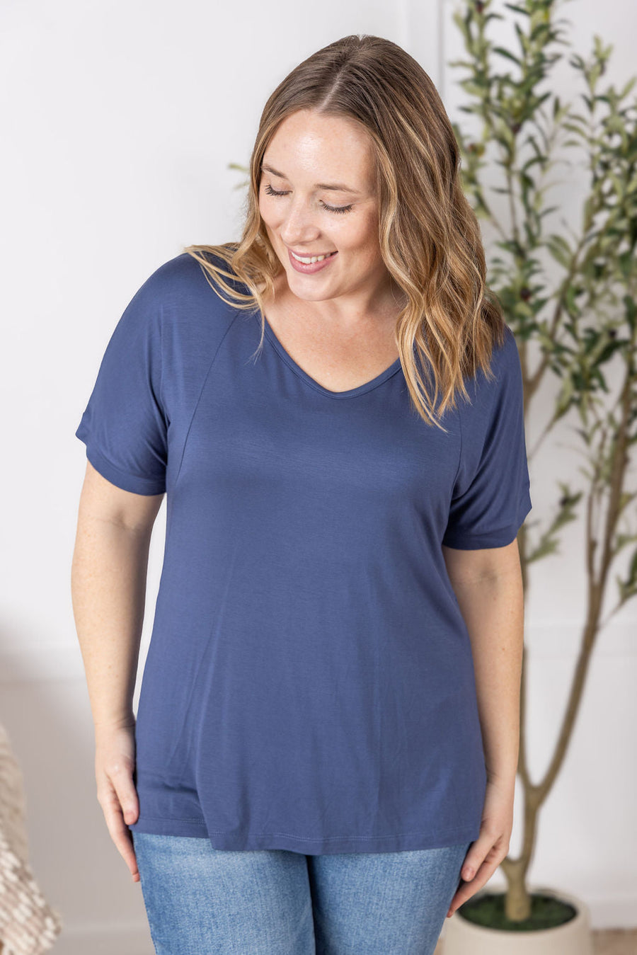 WAREHOUSE Bamboo V Neck Tee - Blue