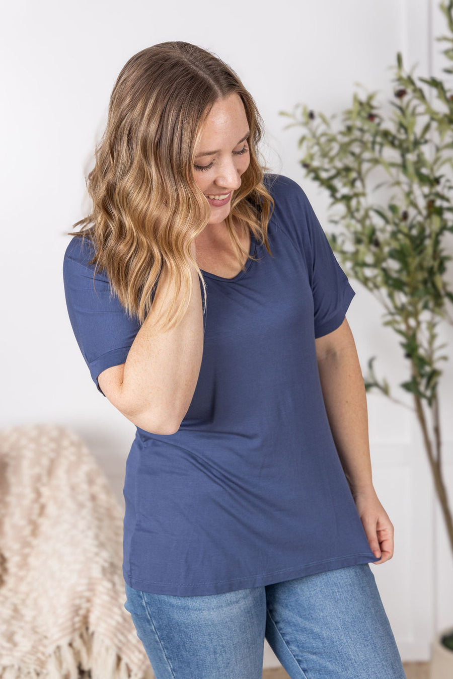WAREHOUSE Bamboo V Neck Tee - Blue