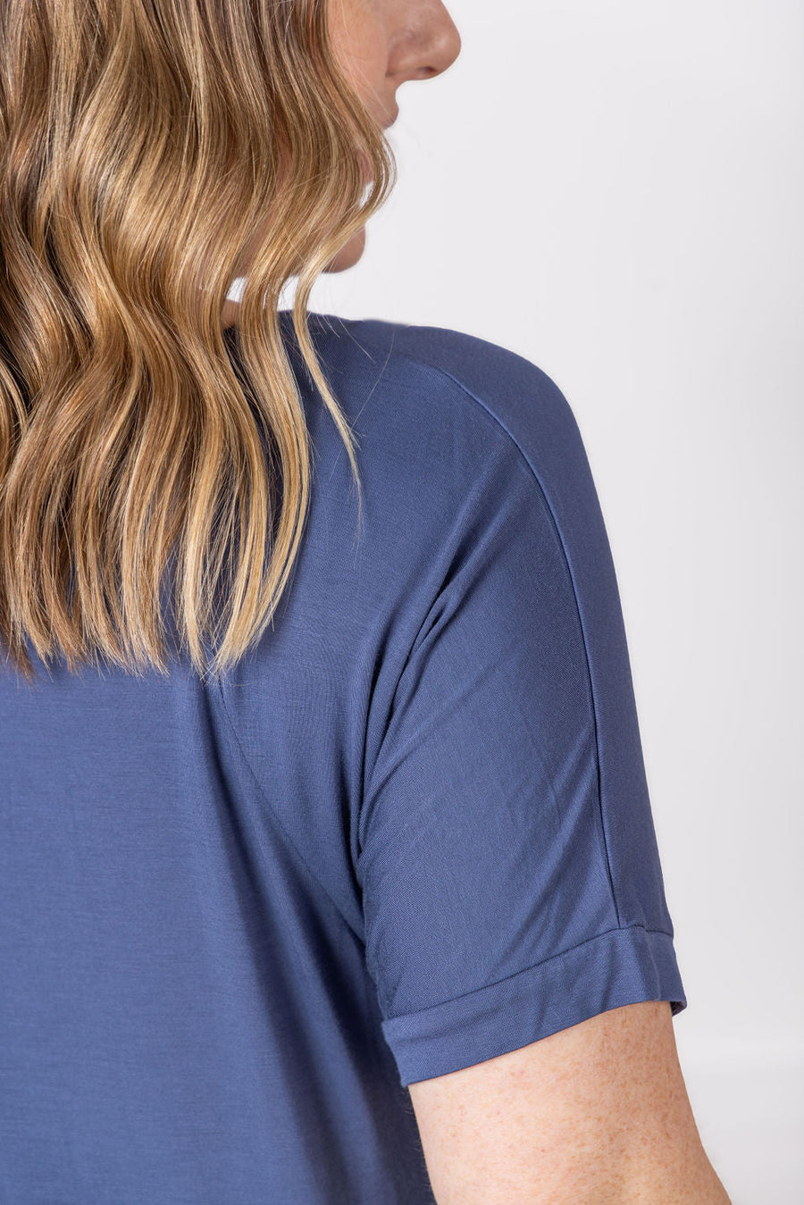 WAREHOUSE Bamboo V Neck Tee - Blue