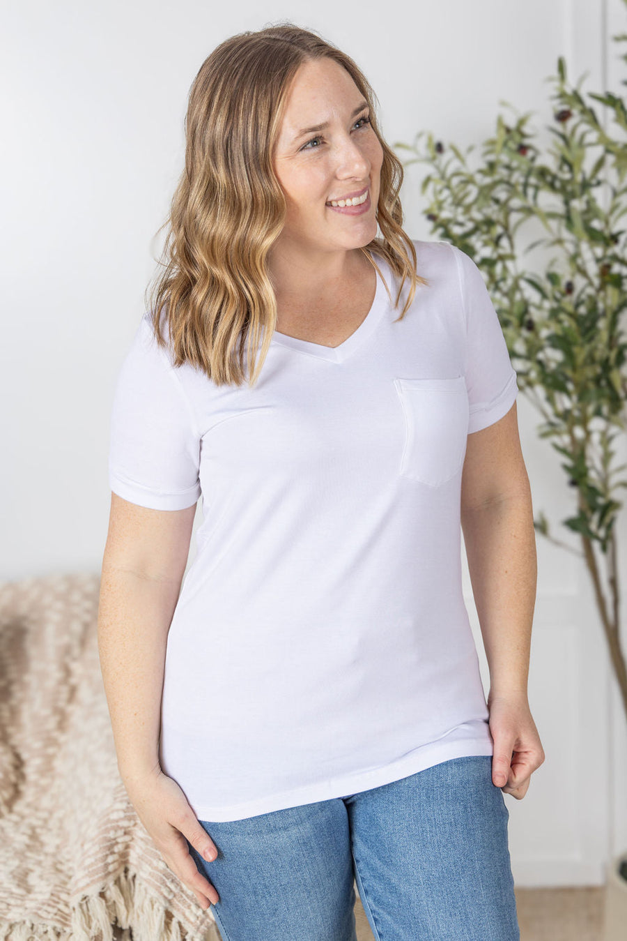 WAREHOUSE Sophie Pocket Tee - White | Women's Short Sleeve