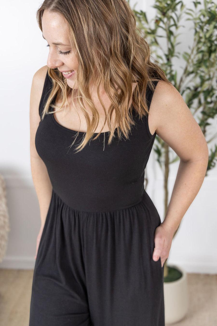 WAREHOUSE Paige Jumpsuit  - Black