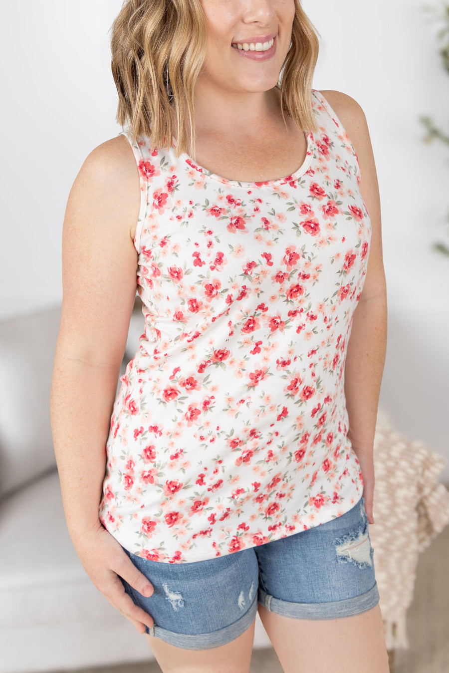 WAREHOUSE Luxe Crew Tank - Ivory Pink Floral