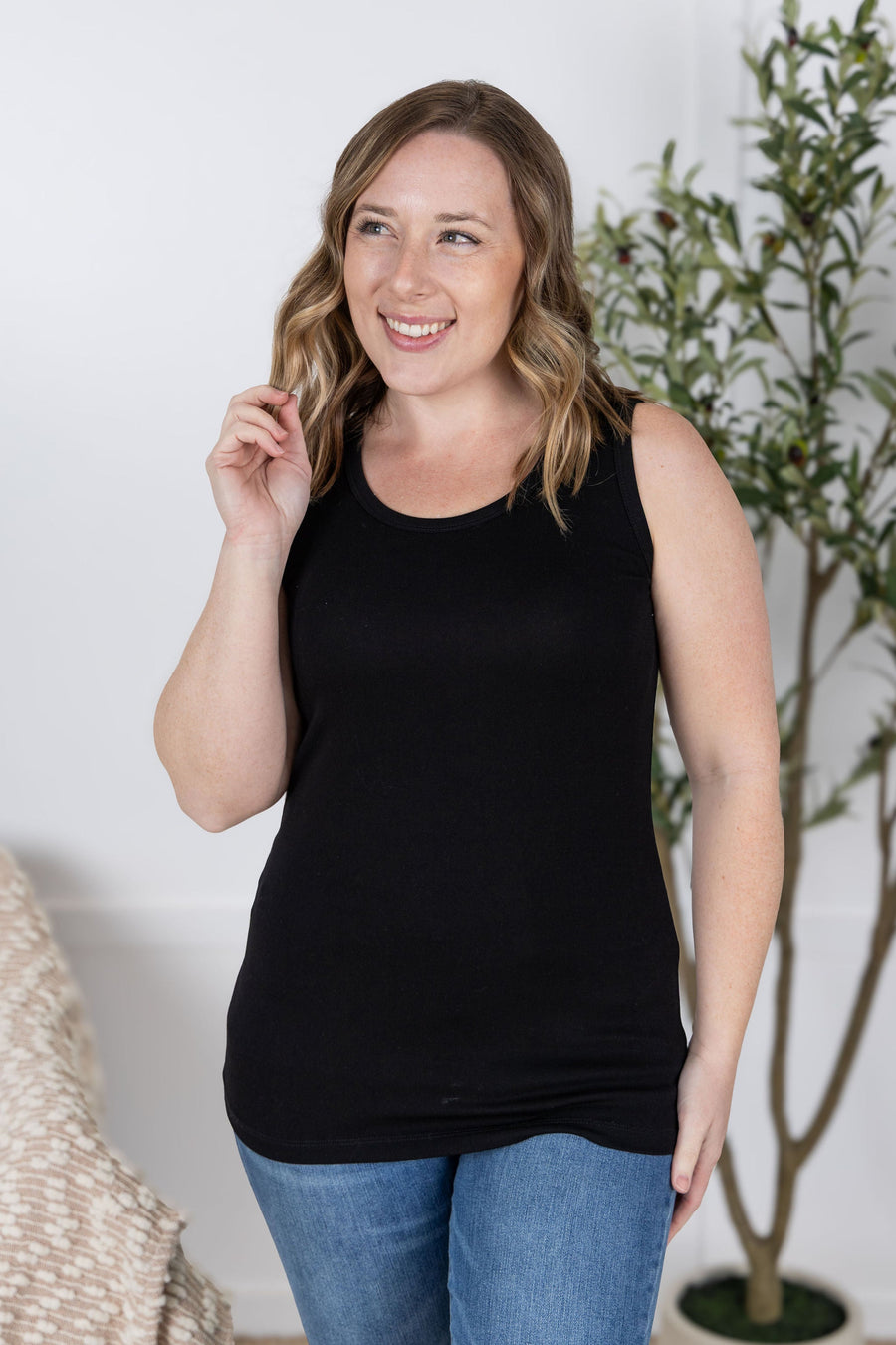 WAREHOUSE Ava Tank - Black