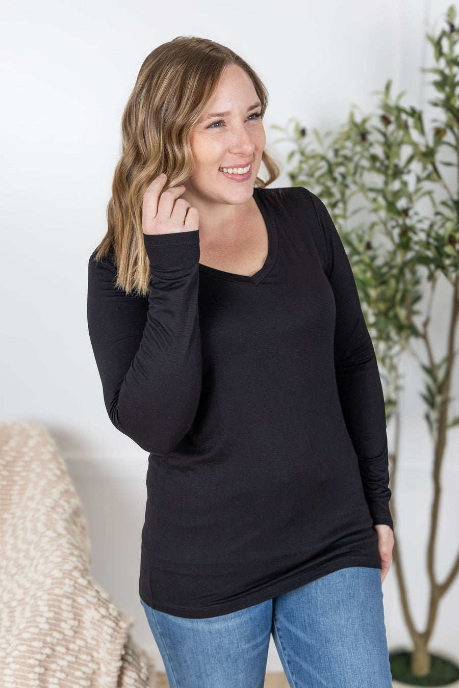 WAREHOUSE Larissa Long Sleeve - Black