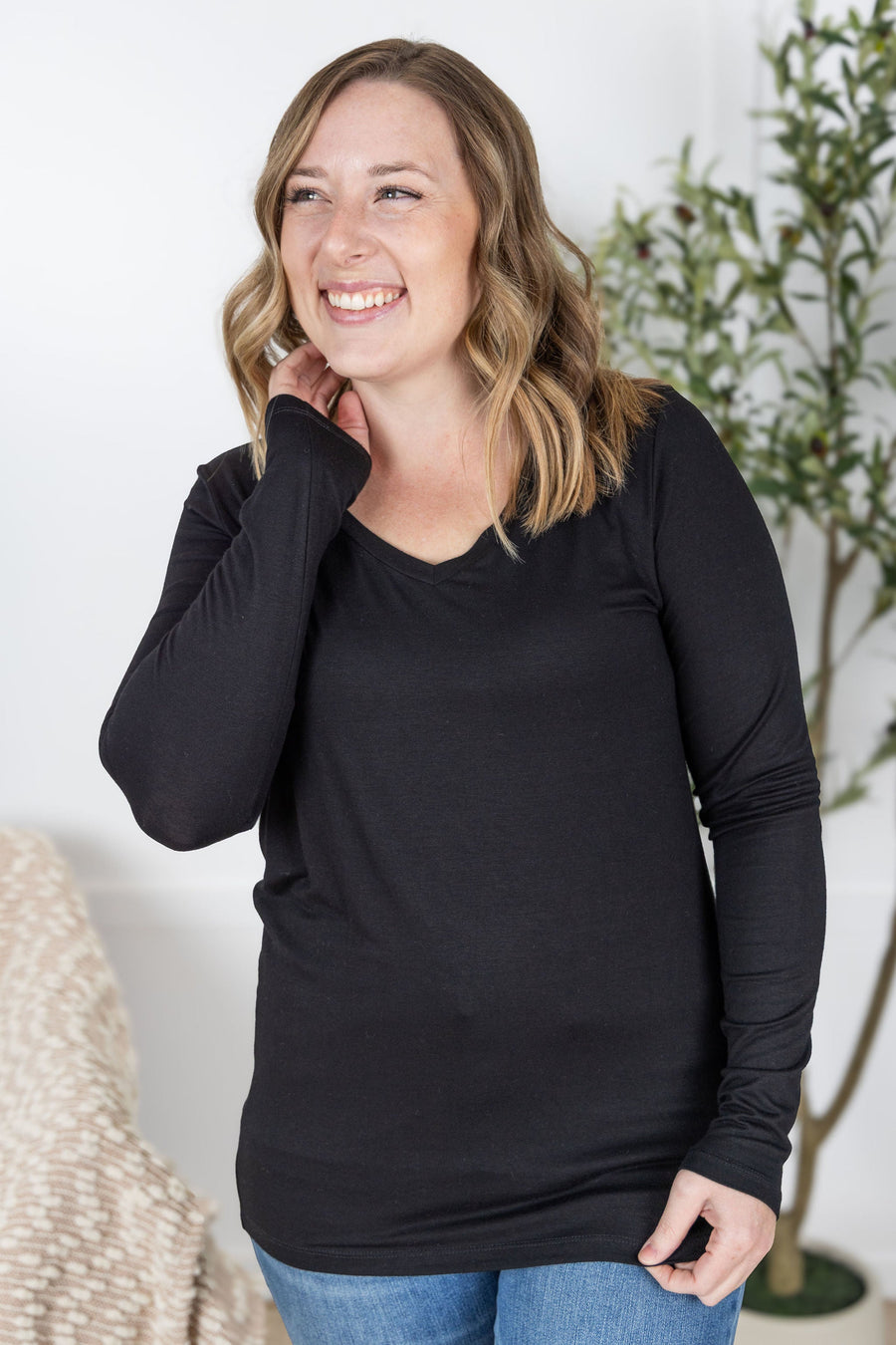 WAREHOUSE Larissa Long Sleeve - Black