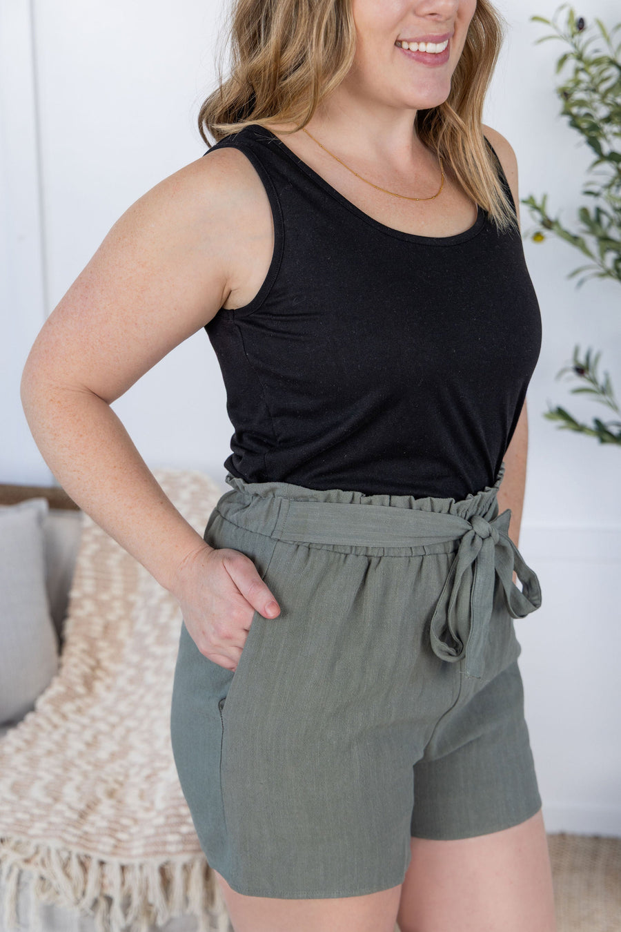 WAREHOUSE Libby Linen Shorts - Olive