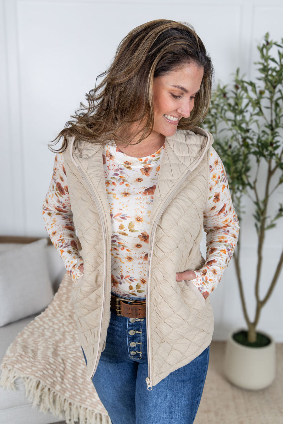 WAREHOUSE Heather Hooded Vest - Beige