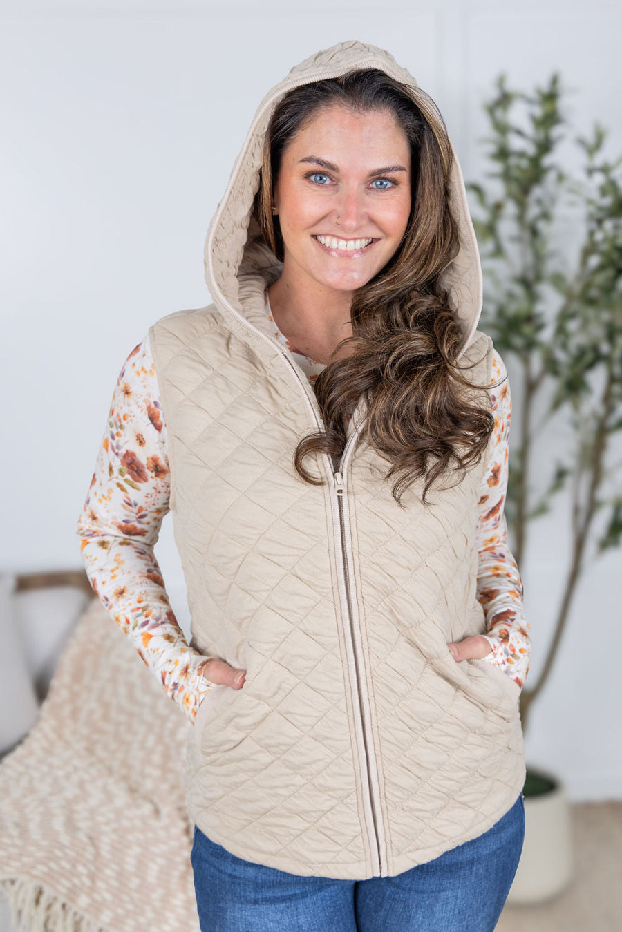 WAREHOUSE Heather Hooded Vest - Beige