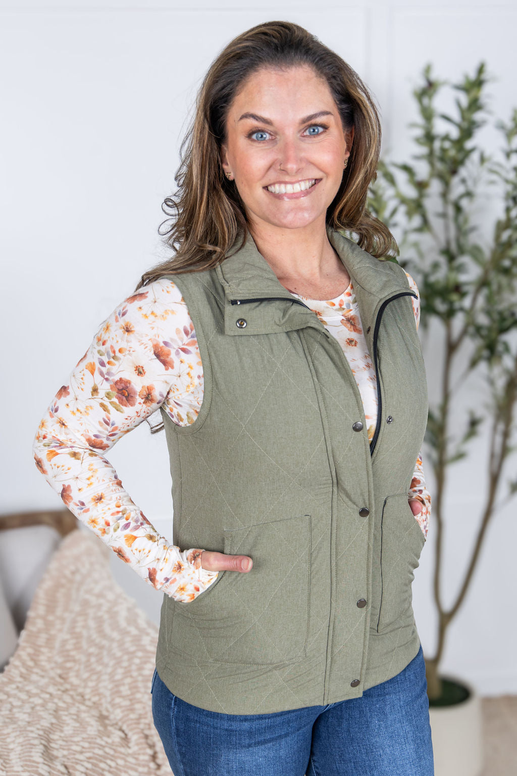 WAREHOUSE Remy Zip Up Vest - Heathered Sage