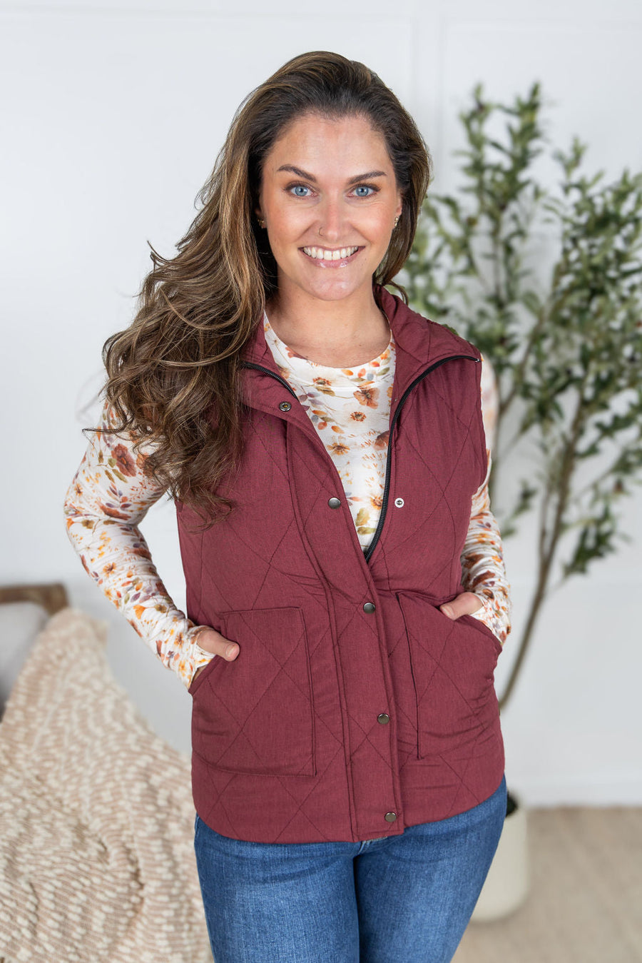 WAREHOUSE Remy Zip Up Vest - Heathered Burgundy