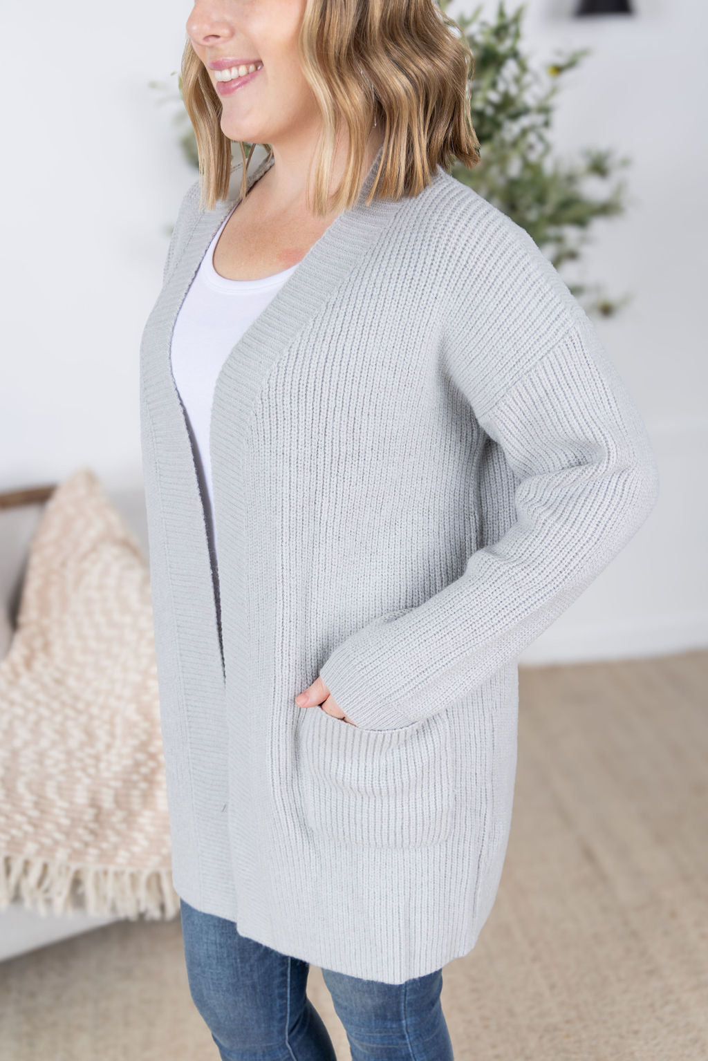 WAREHOUSE Layla Sweater Cardigan - Grey