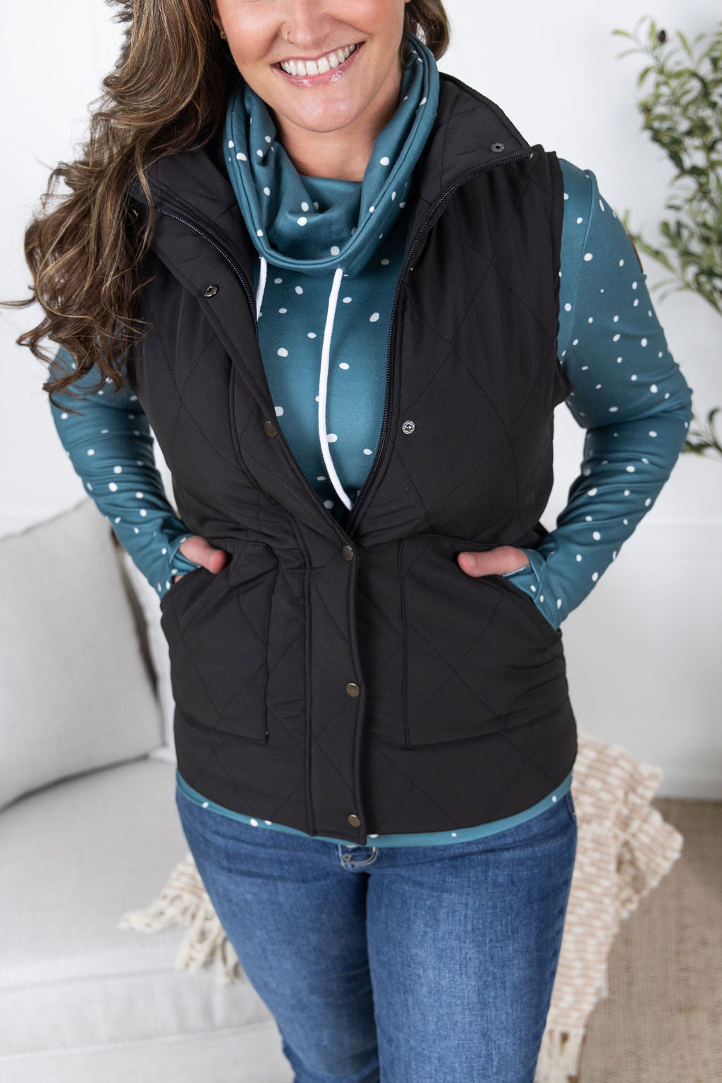 WAREHOUSE Remy Zip Up Vest - Black