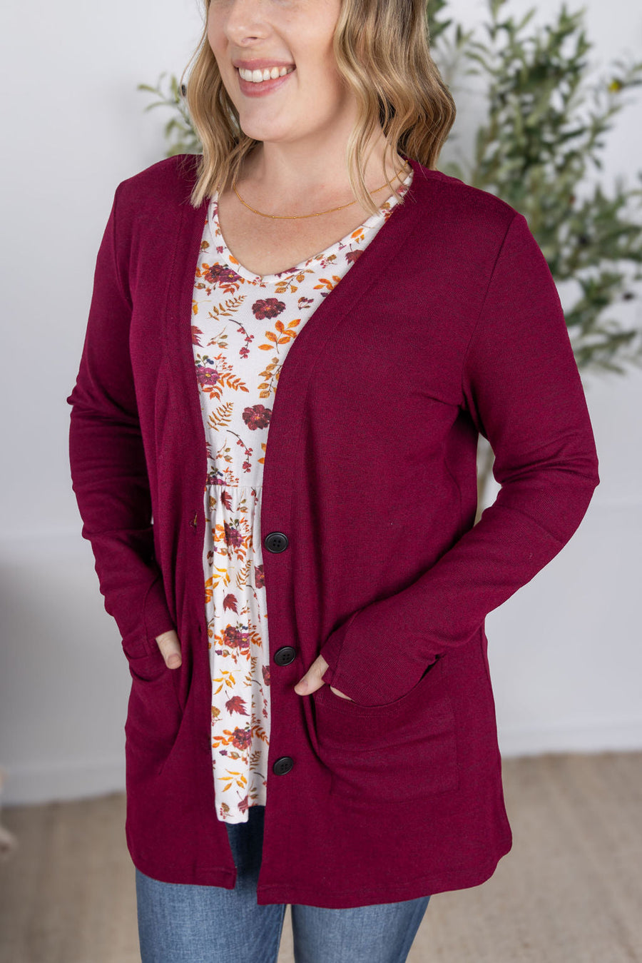 WAREHOUSE Cori Cardigan - Burgundy