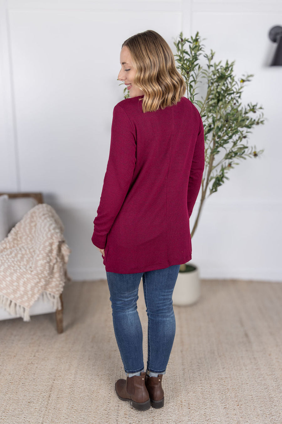 WAREHOUSE Cori Cardigan - Burgundy