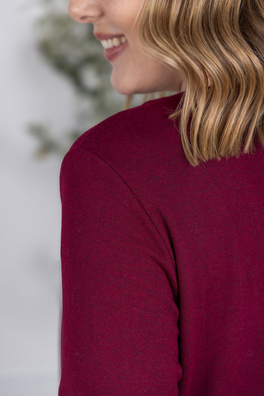 WAREHOUSE Cori Cardigan - Burgundy