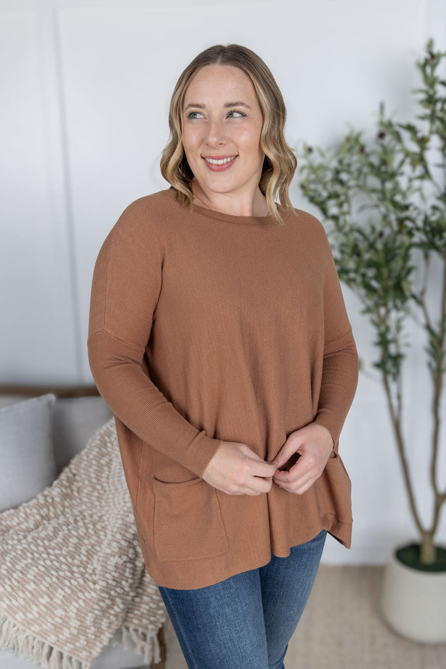 WAREHOUSE Naomi Pocket Sweater - Latte