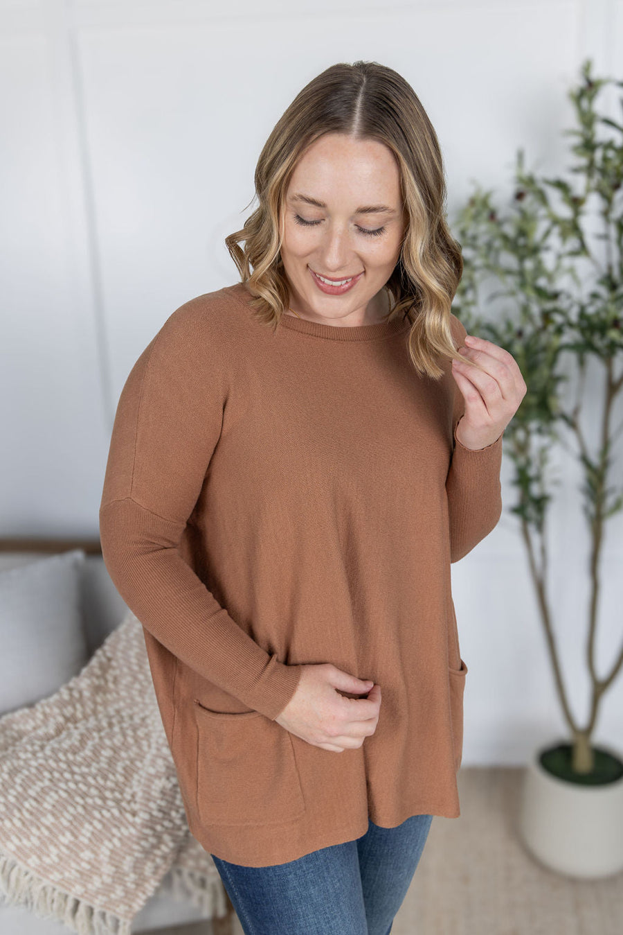 WAREHOUSE Naomi Pocket Sweater - Latte