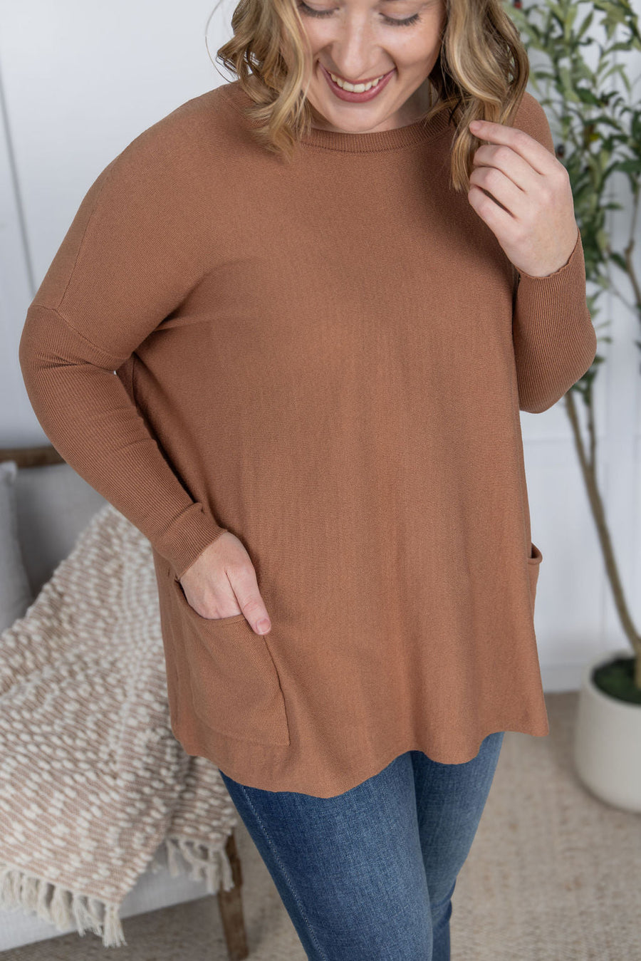 WAREHOUSE Naomi Pocket Sweater - Latte