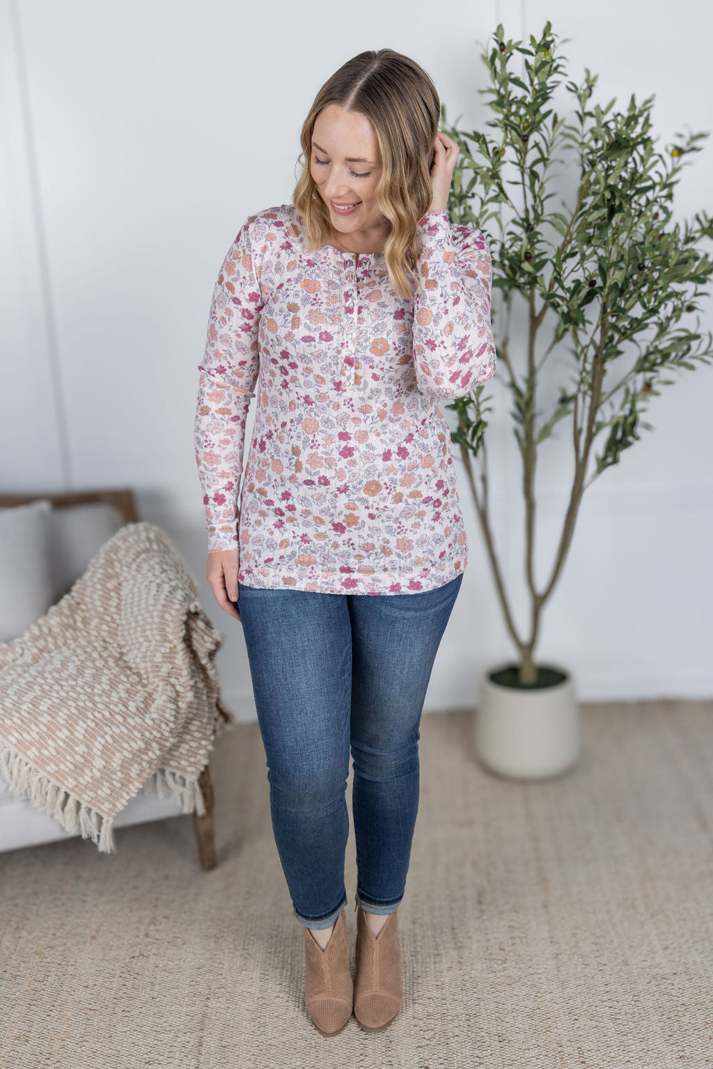 WAREHOUSE Button Snap Henley Top - Pink Fall Vintage Floral