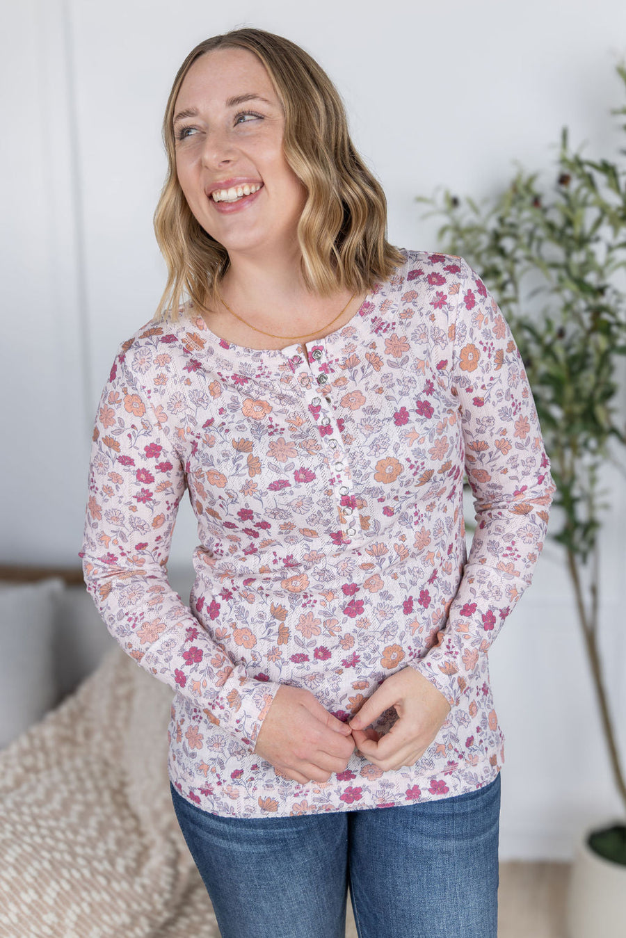 WAREHOUSE Button Snap Henley Top - Pink Fall Vintage Floral