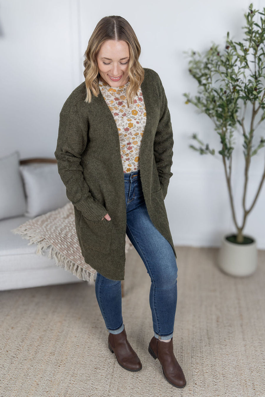 WAREHOUSE Madison Cozy Cardigan - Dark Olive