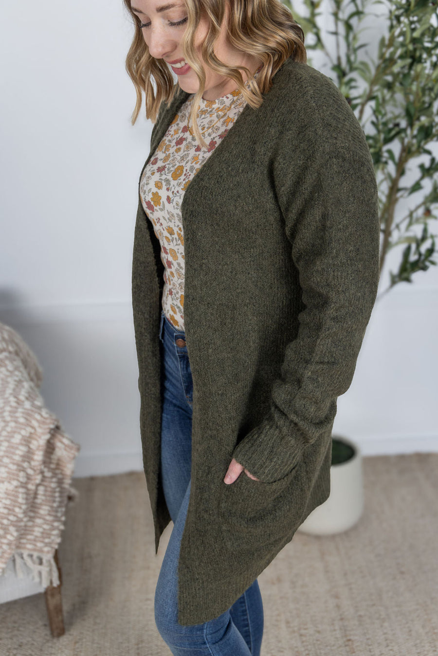 WAREHOUSE Madison Cozy Cardigan - Dark Olive