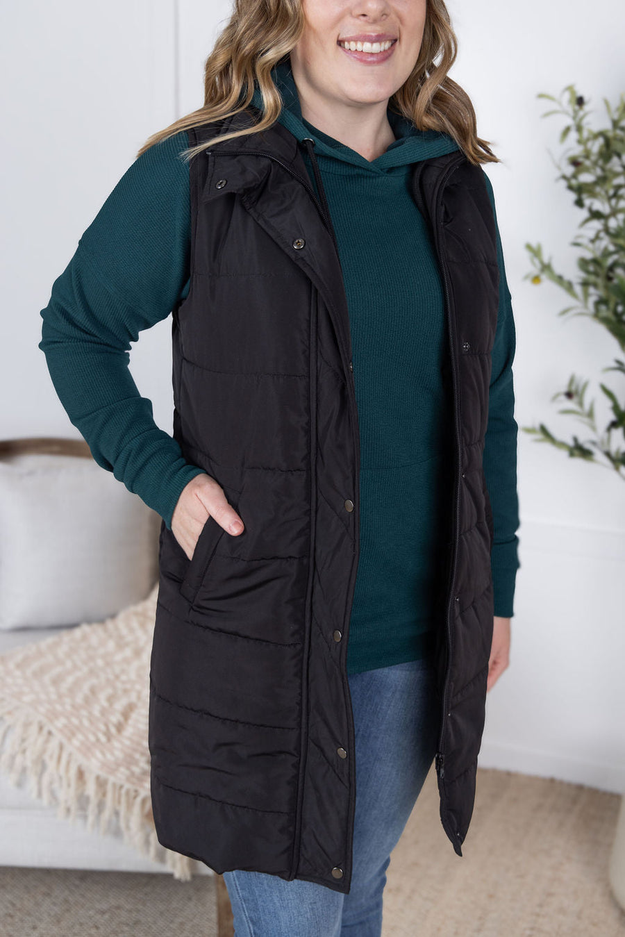 WAREHOUSE Harlow Long Vest - Black