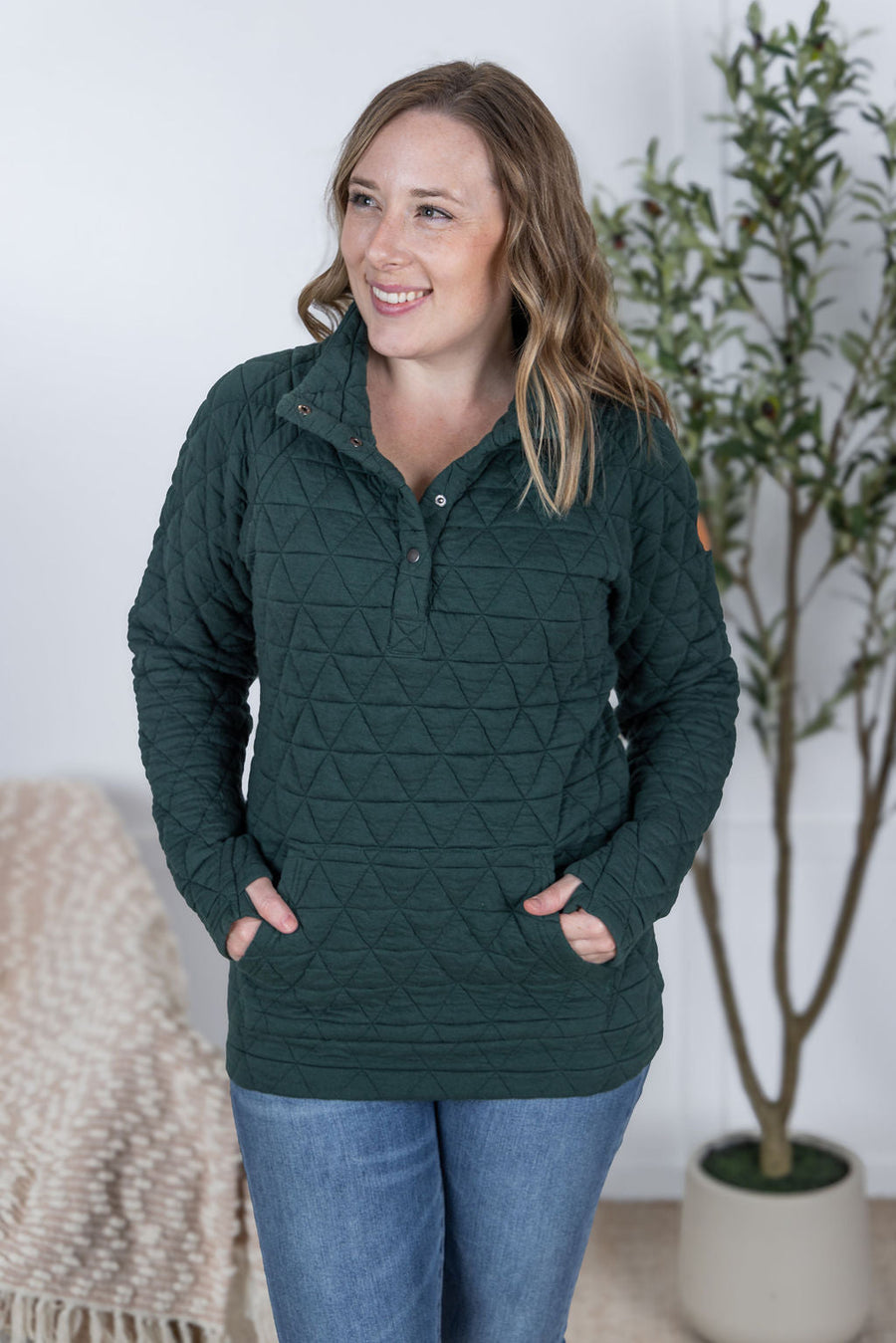 WAREHOUSE Geometric Button Snap Pullover - Hunter Green