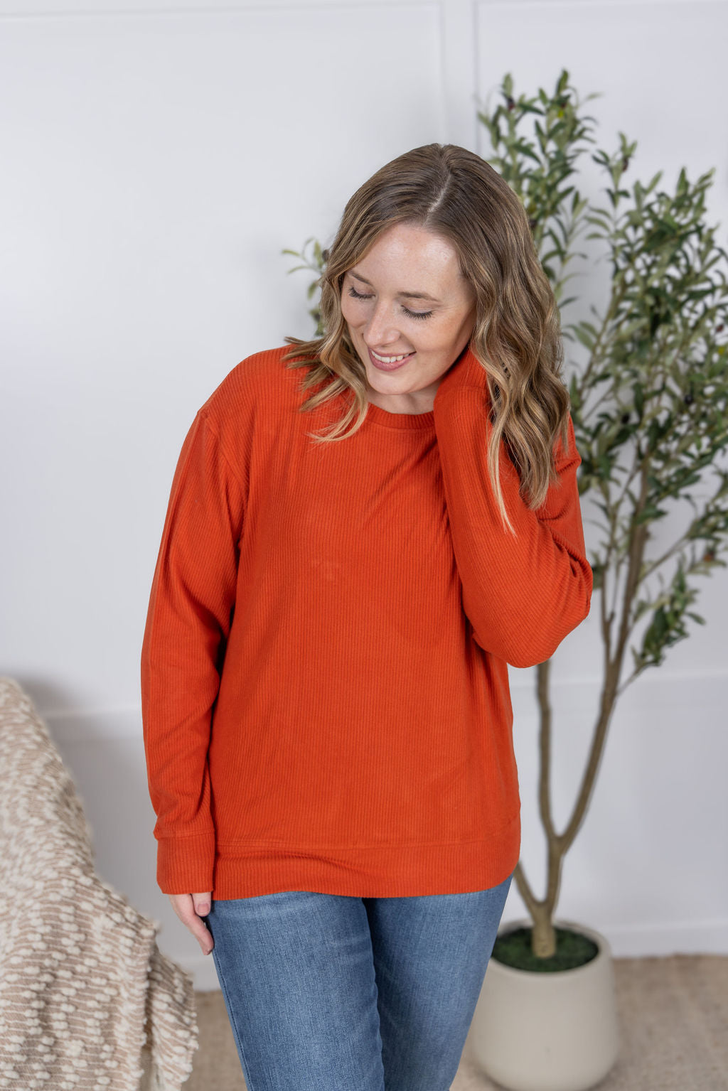 WAREHOUSE Corrine Ribbed Pullover Top - Pumpkin FINAL SALE