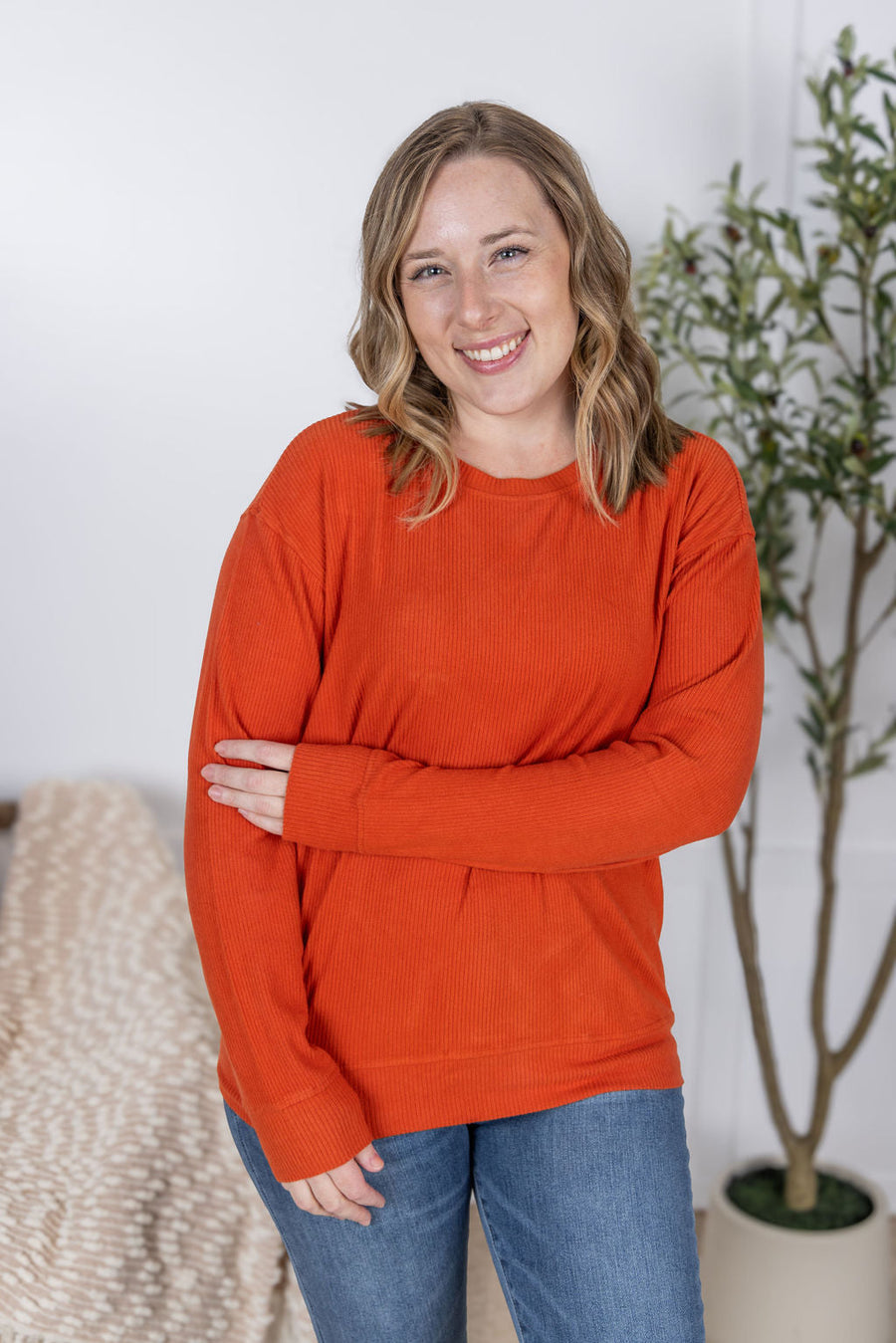 WAREHOUSE Corrine Ribbed Pullover Top - Pumpkin FINAL SALE