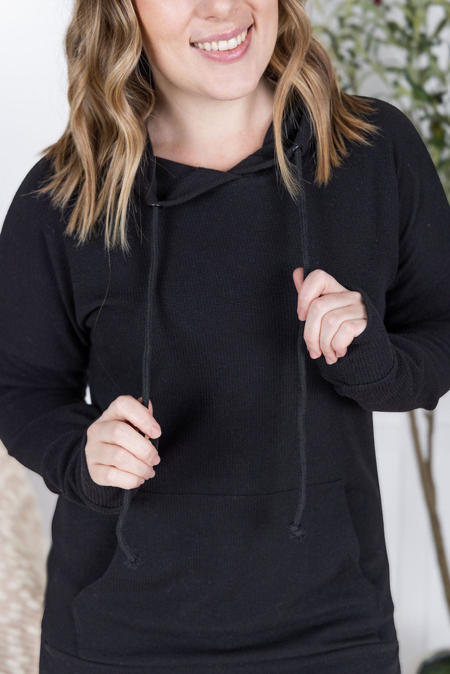 WAREHOUSE Kacey Ribbed Hoodie - Black