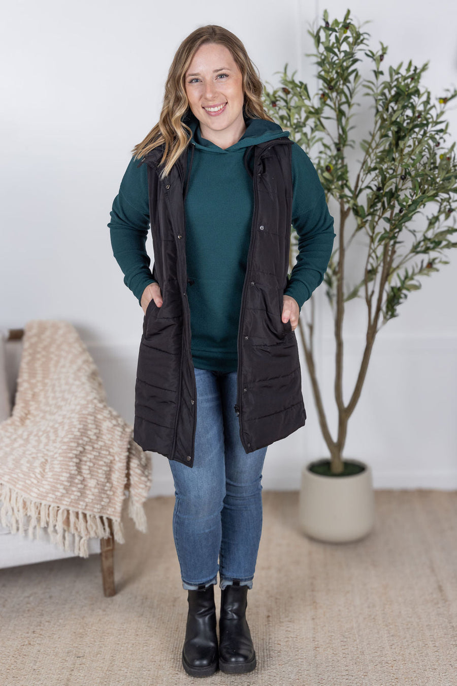 WAREHOUSE Harlow Long Vest - Black