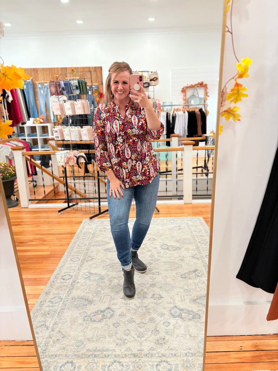 Lizzy 3/4 Sleeve Top- Burgundy Floral