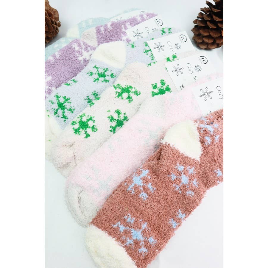 Snowflake Cozy Fuzzy Socks: MIX COLOR / ONE