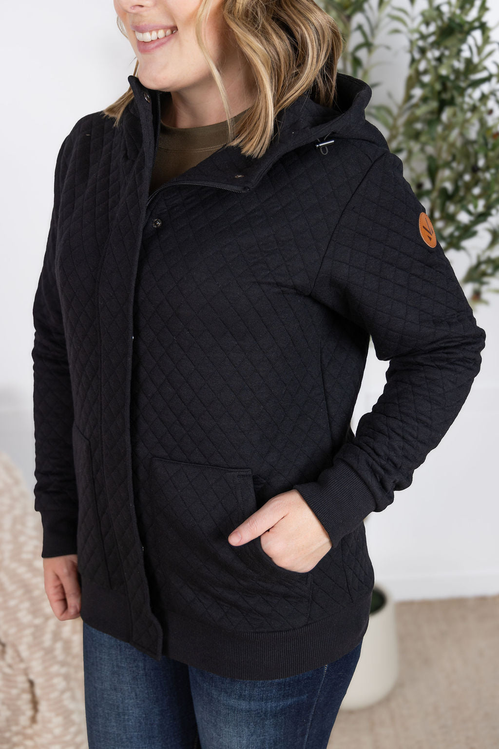 WAREHOUSE Kyla Zipper Snap Jacket - Black