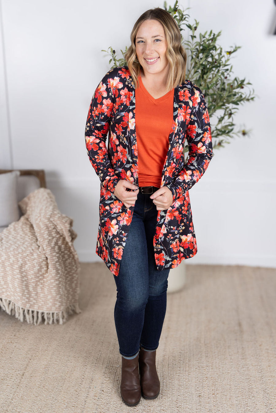 WAREHOUSE Classic Cardigan - Sunset Floral