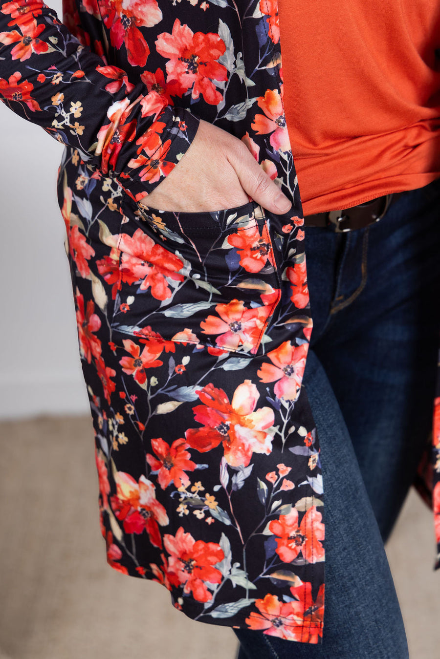 WAREHOUSE Classic Cardigan - Sunset Floral