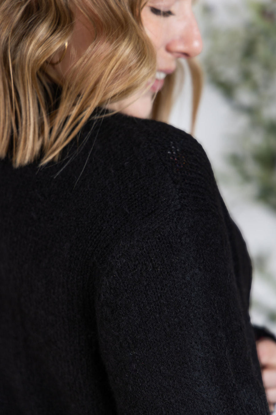 WAREHOUSE Madison Cozy Cardigan - Black