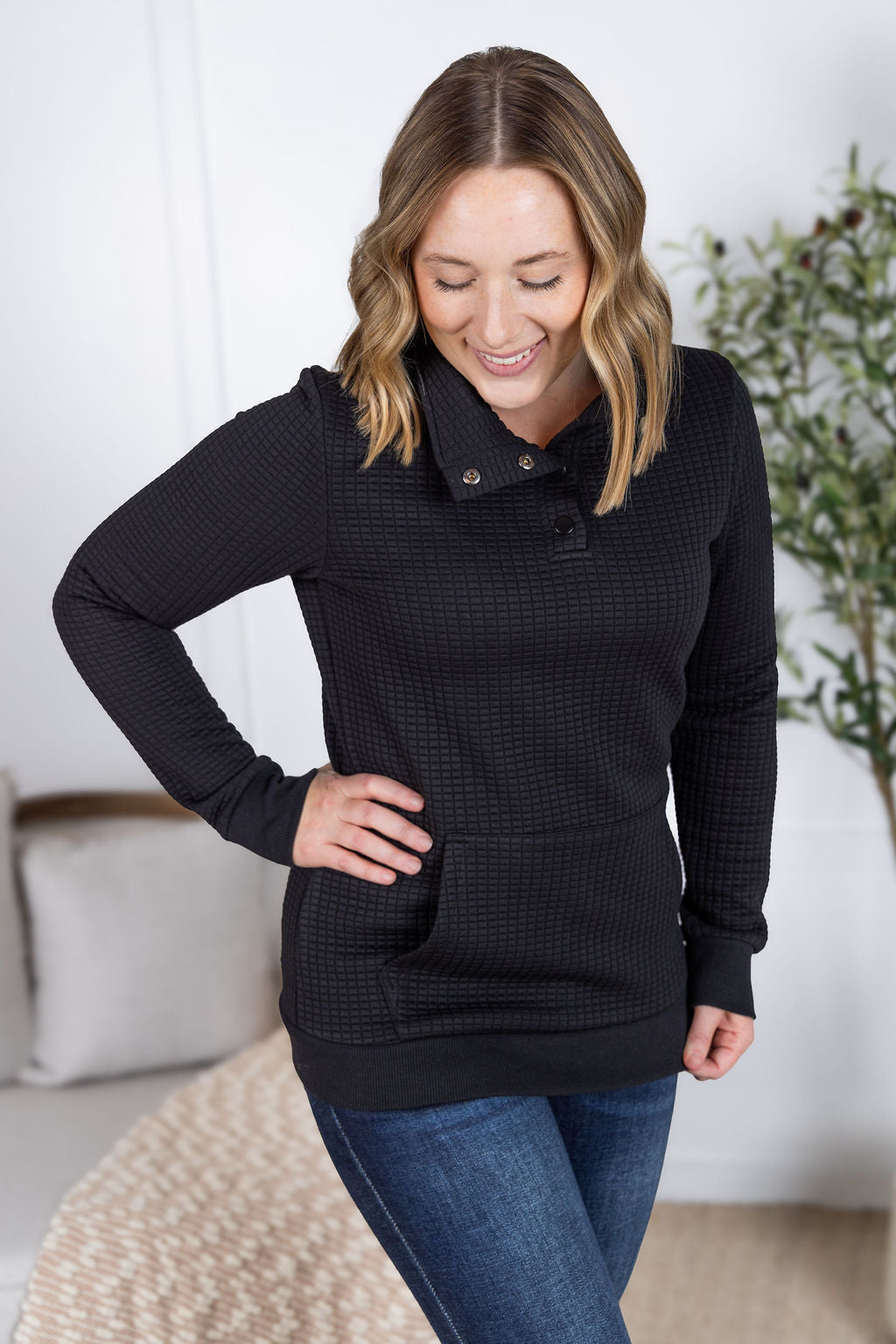 WAREHOUSE Whitley Waffle Snap Pullover - Black