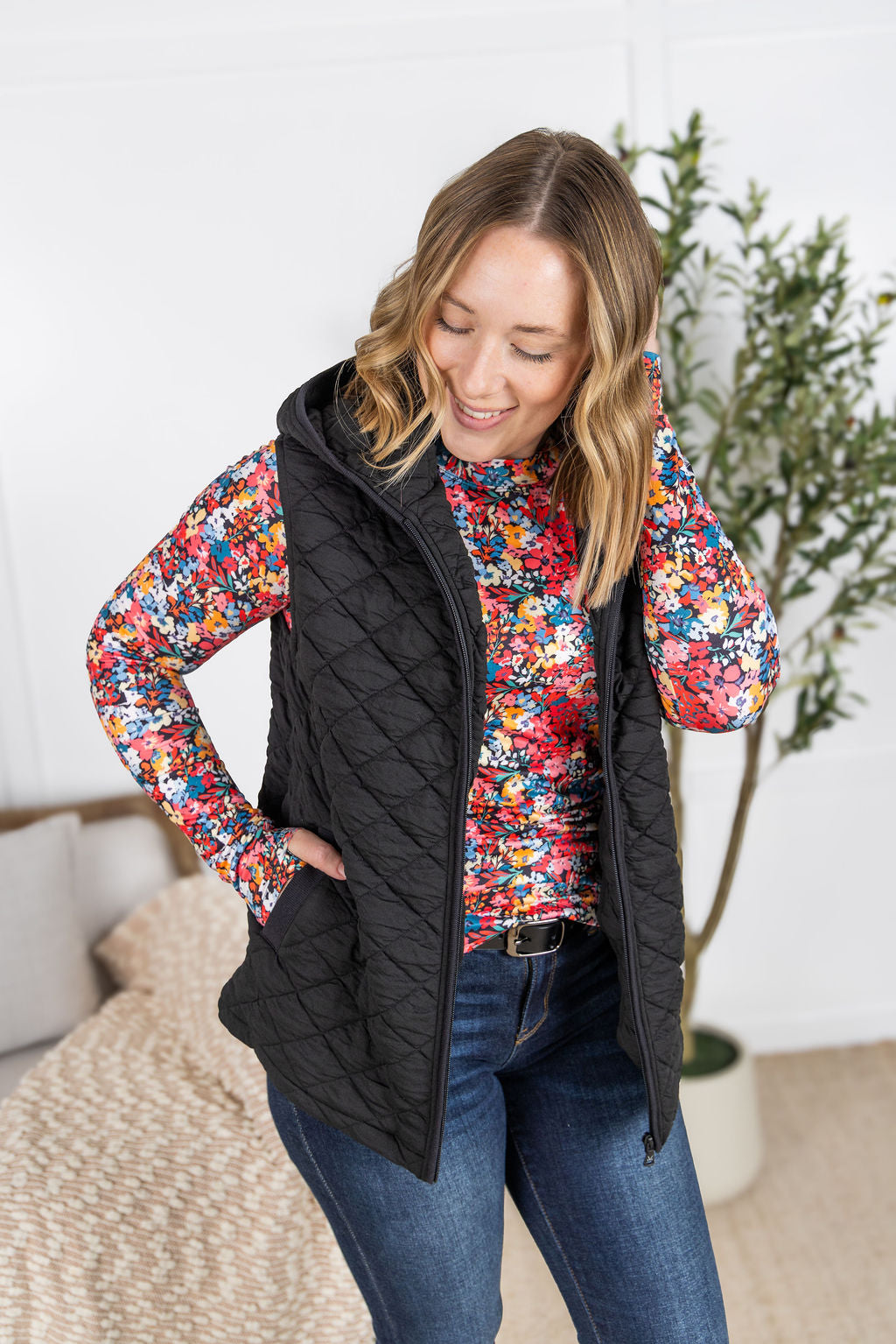 WAREHOUSE Heather Hooded Vest - Black