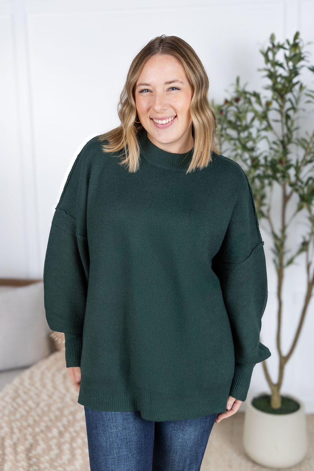 WAREHOUSE Aurora Cozy Sweater - Hunter Green