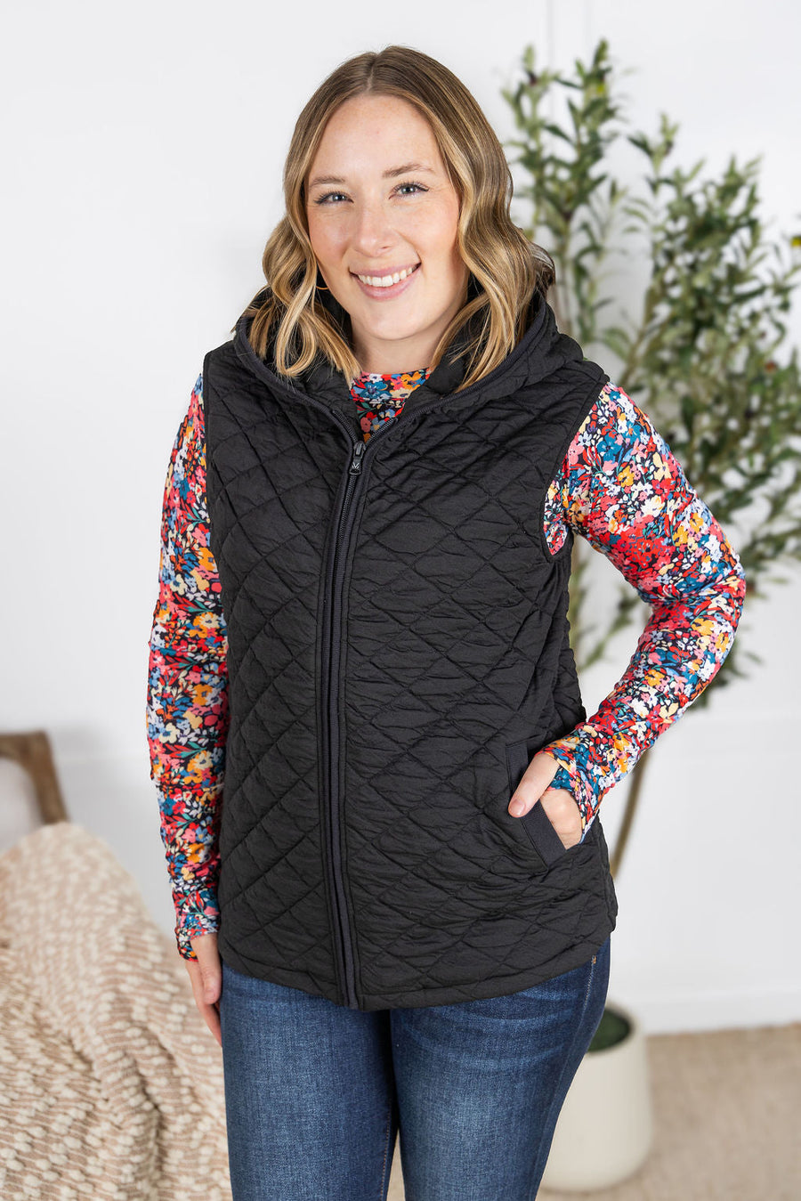 WAREHOUSE Heather Hooded Vest - Black