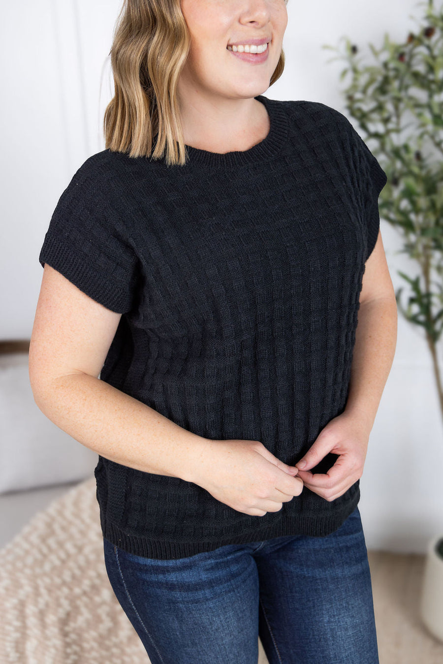 WAREHOUSE Kelly Knitted Top - Black